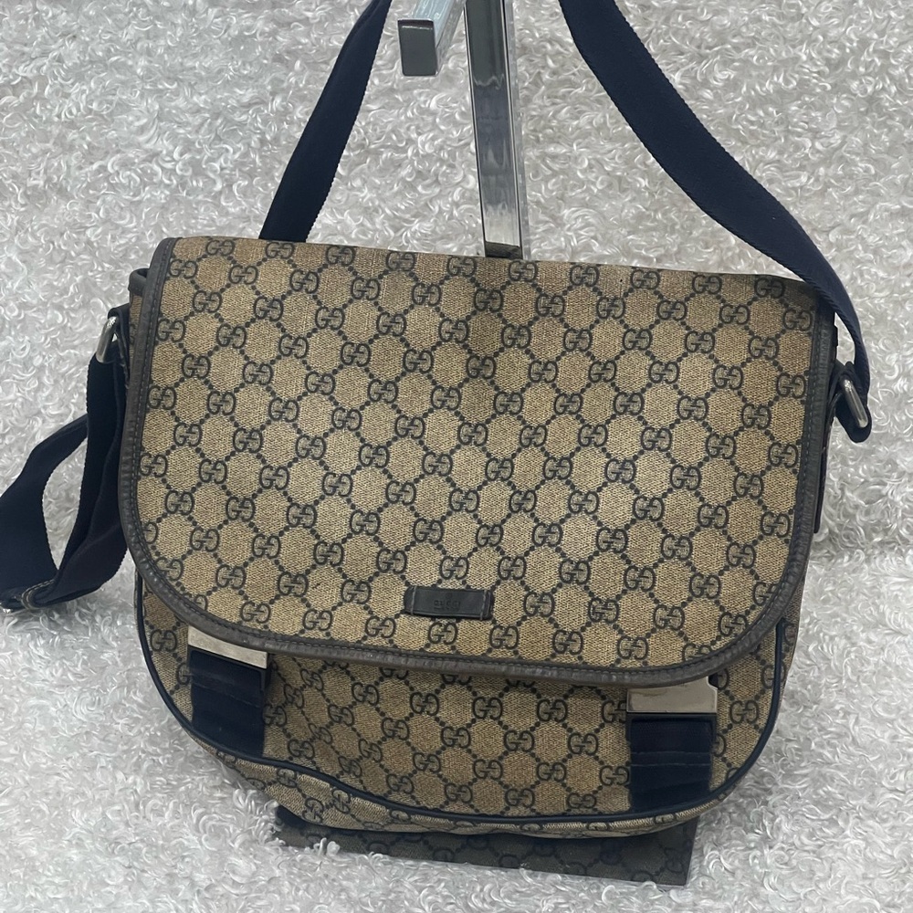Gucci GG Supreme Double Buckle Flap Messenger Bag
